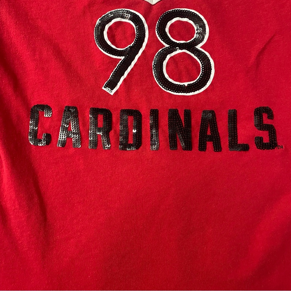 Victoria's Secret PINK Louisville Cardinals V-neck t-shirt - Picture 2 of 5